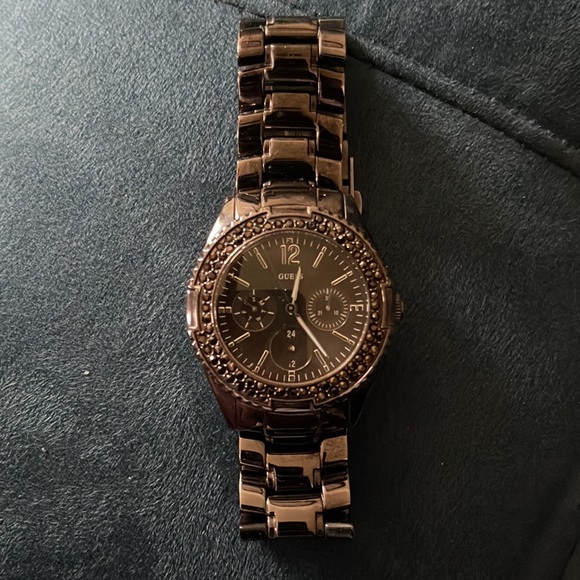 Guess Women`s Feminine Classic Hi-energy Bronze 38mm Watch. Model: U13631L1 - Picture 2 of 9